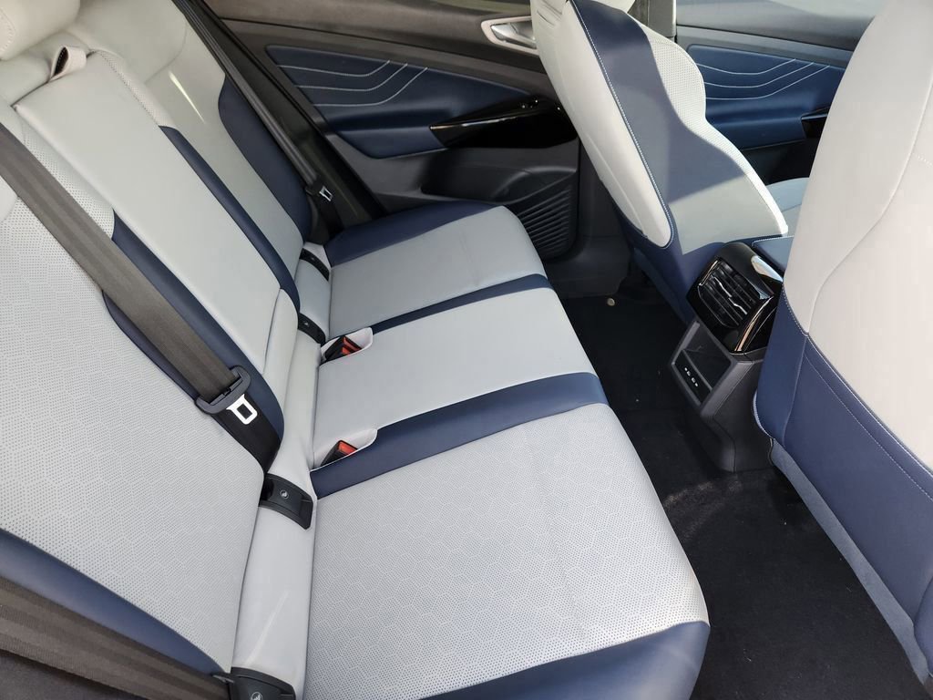 New 2026 Volkswagen ID.4 Pro S AWD/4WD image 23