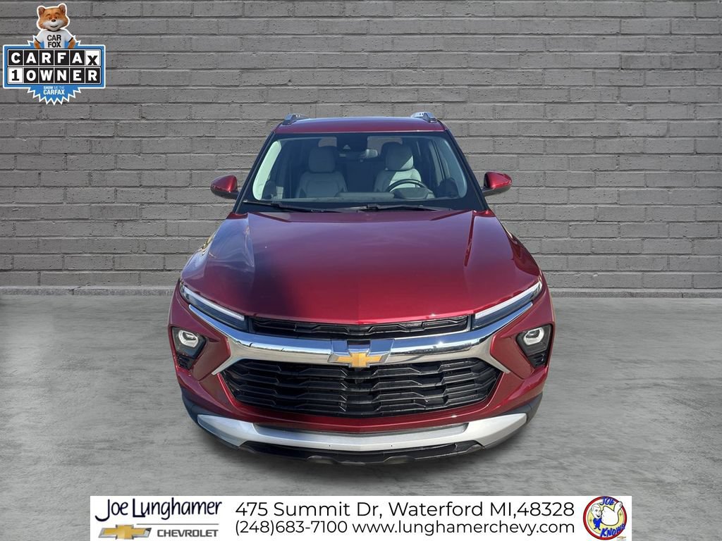 Certified 2024 Chevrolet TrailBlazer LT w/ LT Cold Weather Package AWD/4WD image 9