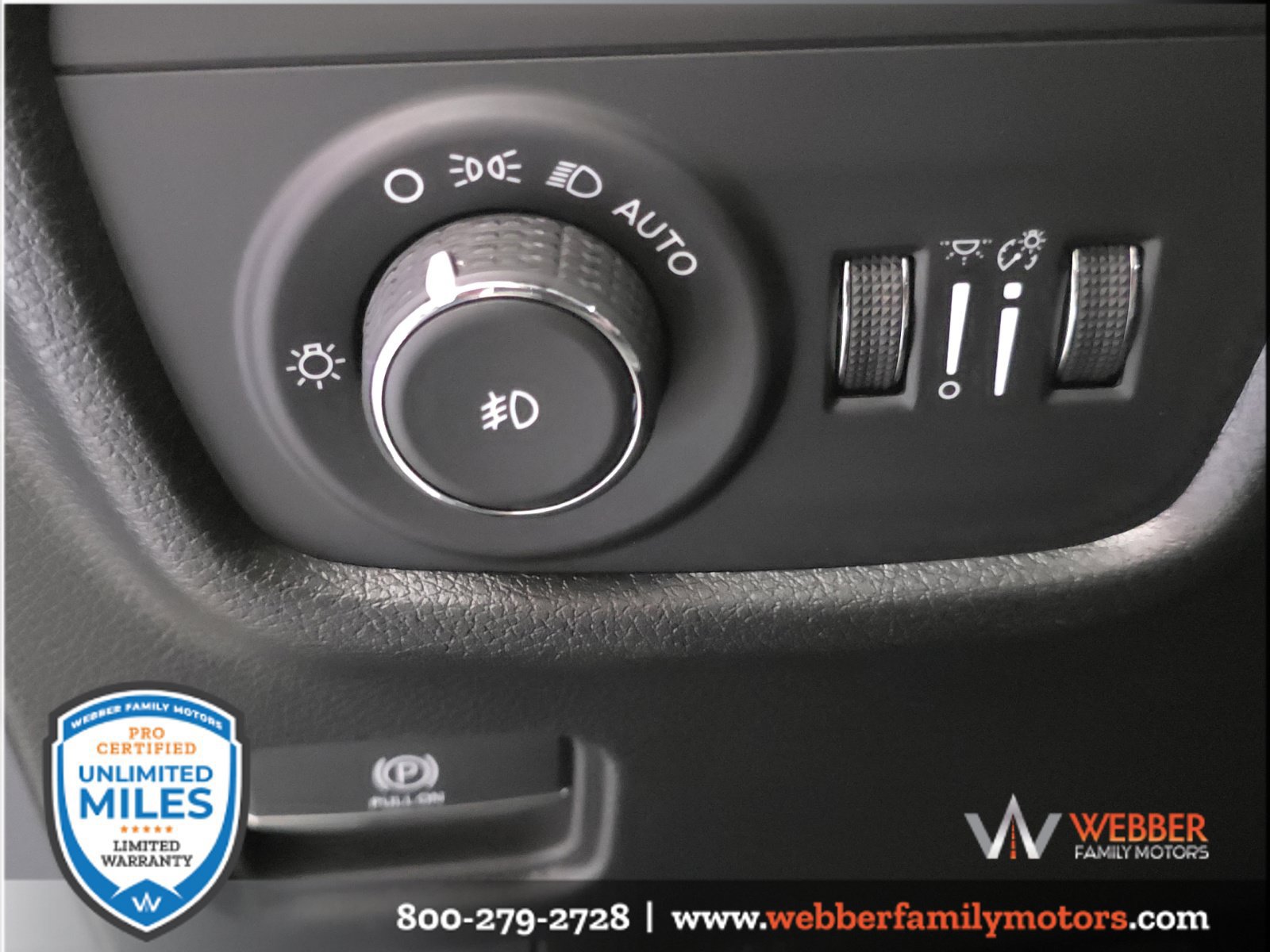 New 2027 Jeep Grand Cherokee Limited AWD/4WD image 16