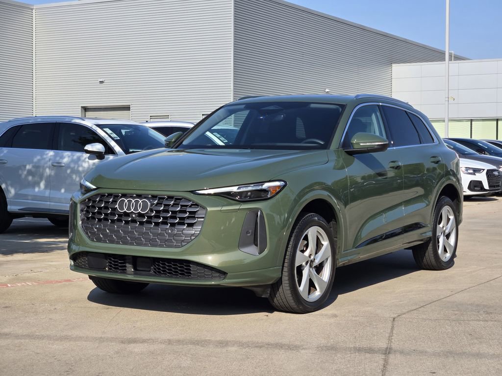 Used 2025 Audi Q5 Premium Plus w/ Premium Plus image 4