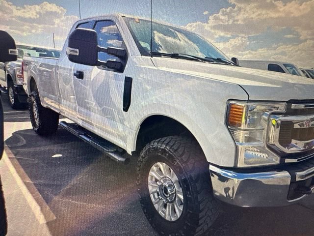 Used 2022 Ford F250 XLT w/ Camper Package AWD/4WD image 1