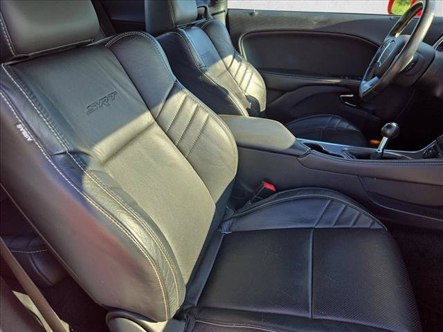 Used 2015 Dodge Challenger SRT Hellcat RWD image 15