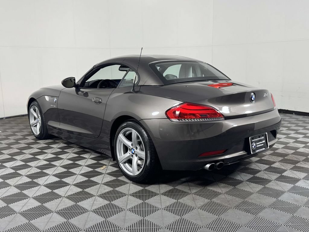 Used 2009 BMW Z4 sDrive30i RWD image 8