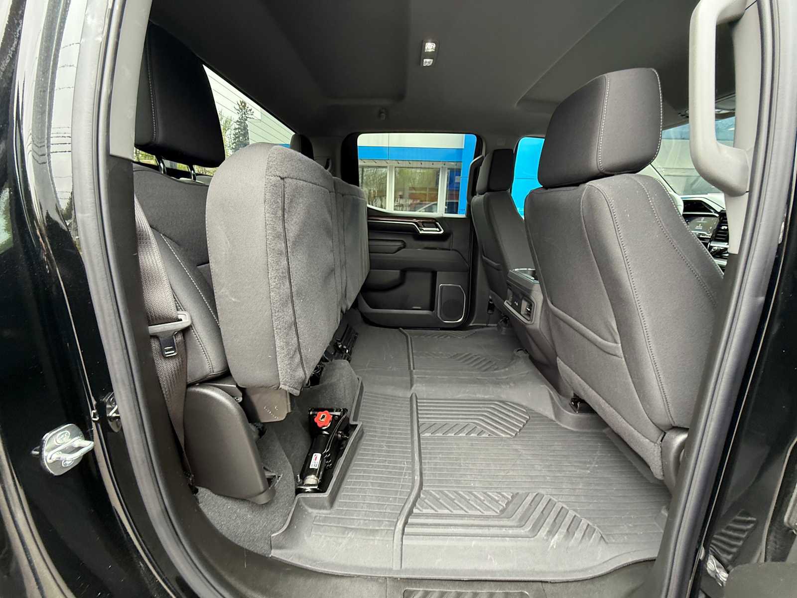 Used 2024 Chevrolet Silverado 1500 LT Trail Boss image 36