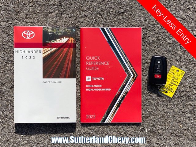 Used 2022 Toyota Highlander XLE AWD/4WD image 54