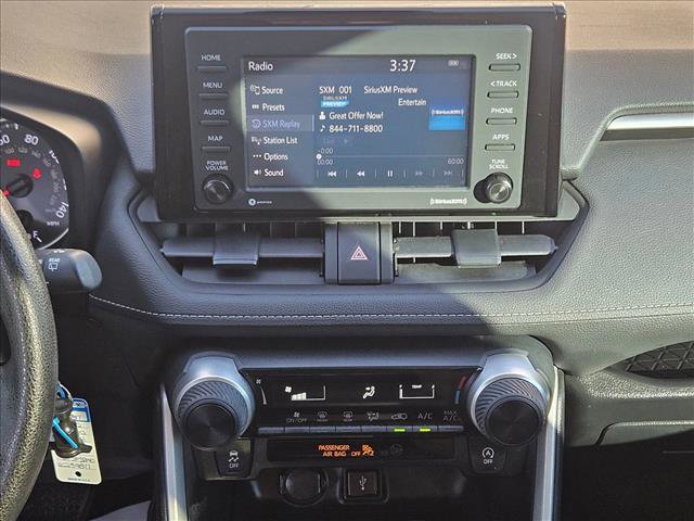 Used 2022 Toyota RAV4 LE image 13