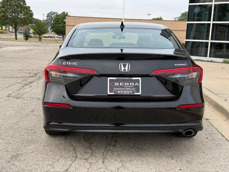 Used 2023 Honda Civic Sport image 4