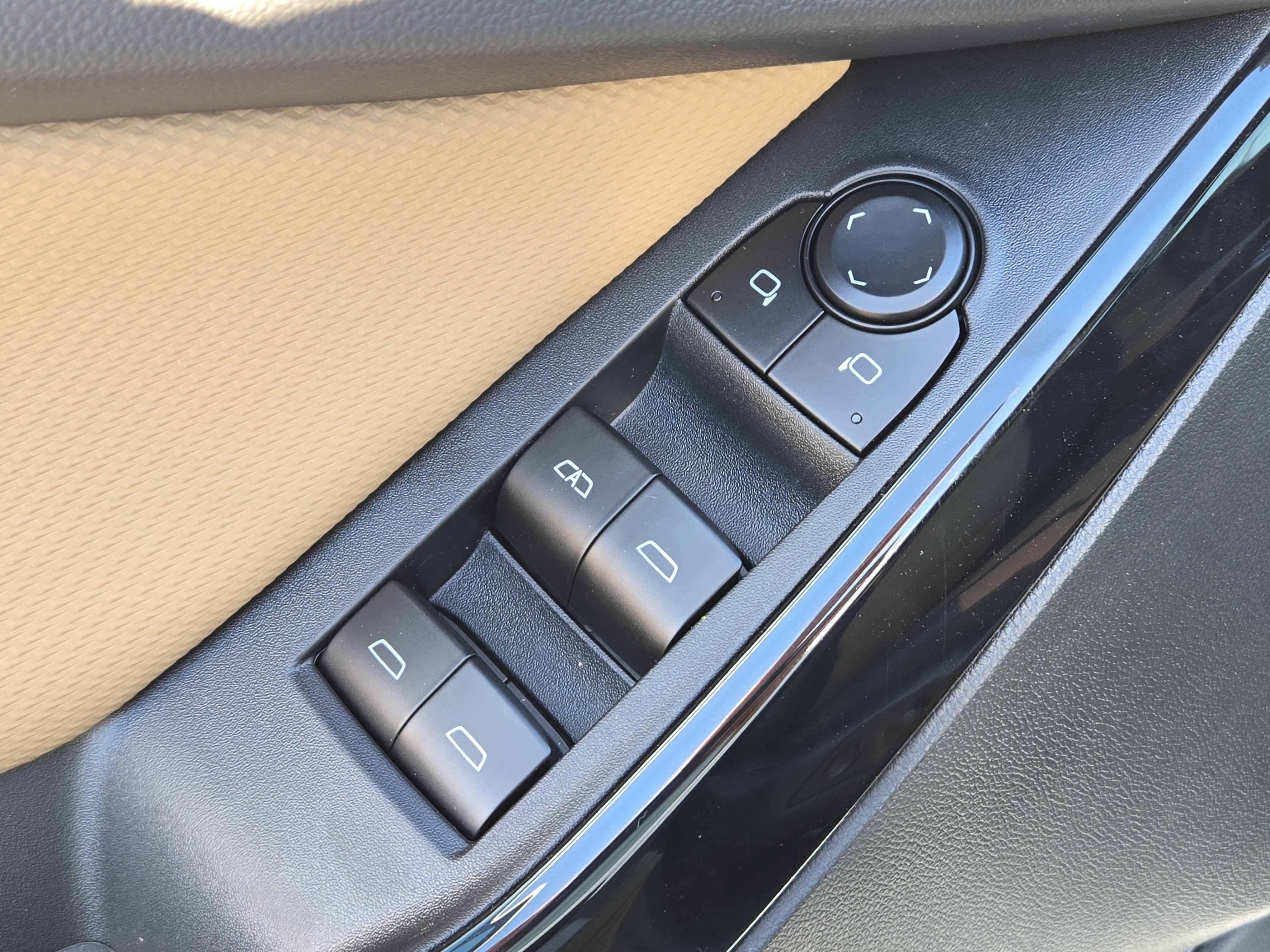 New 2026 Chevrolet Equinox ACTIV image 14