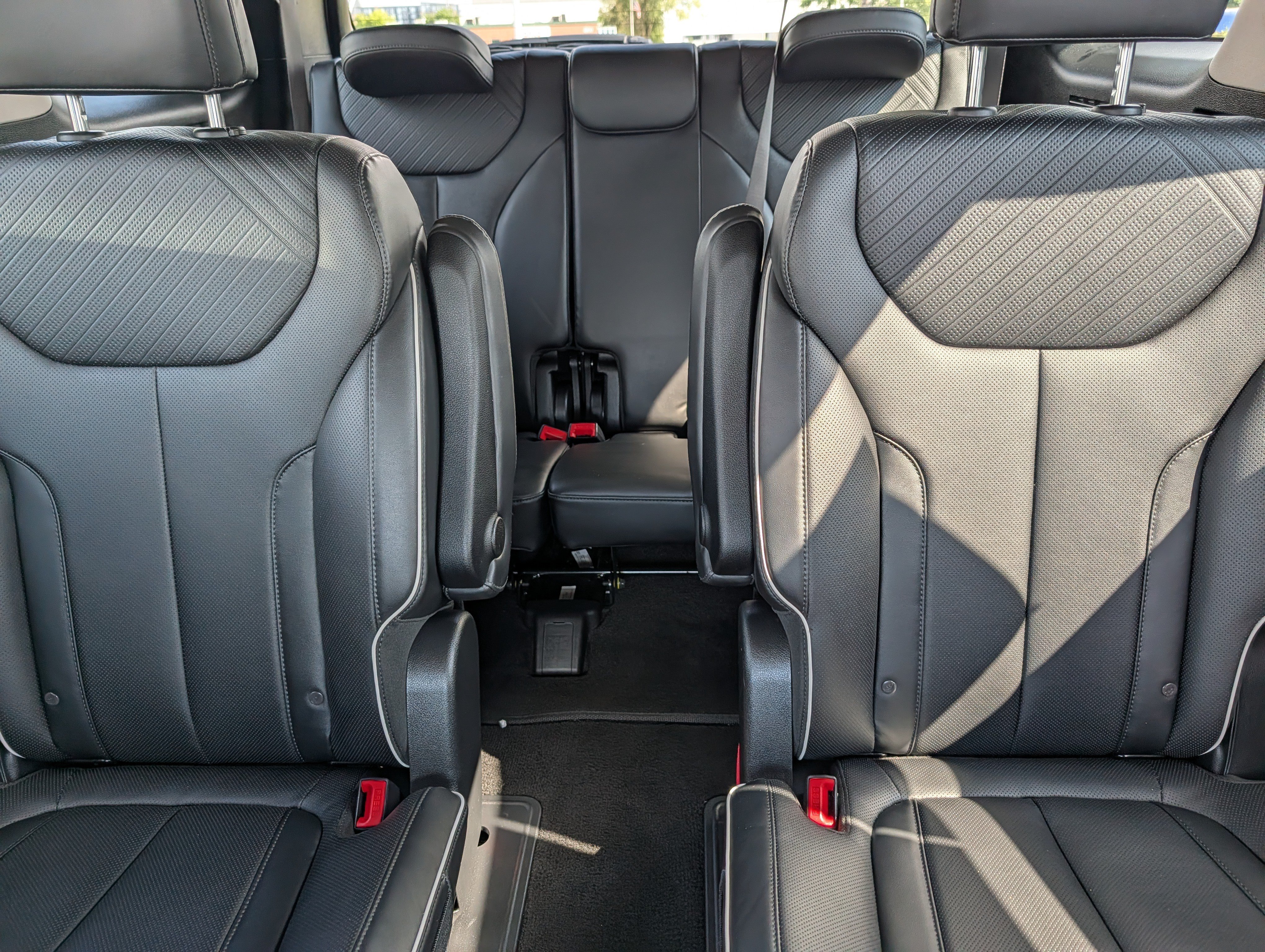 Certified 2025 Hyundai Palisade SEL AWD/4WD image 13