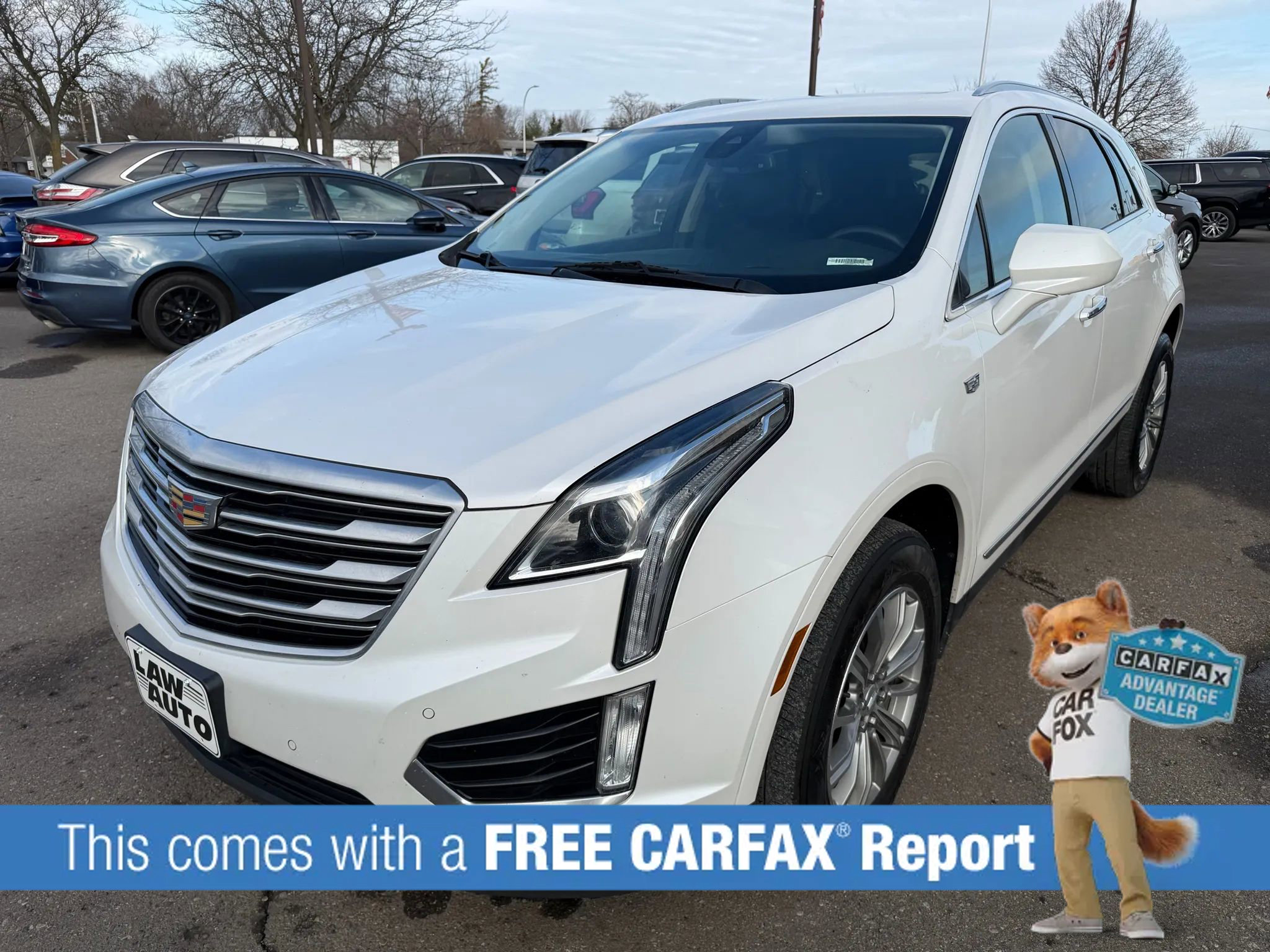 Used 2017 Cadillac XT5 Luxury w/ Driver Awareness Package image 1