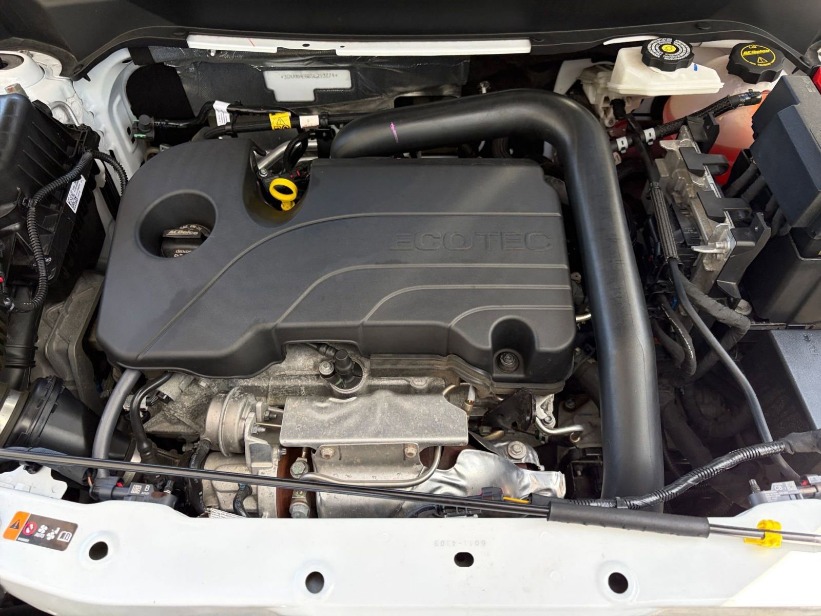 Used 2025 Chevrolet Equinox LT FWD image 33