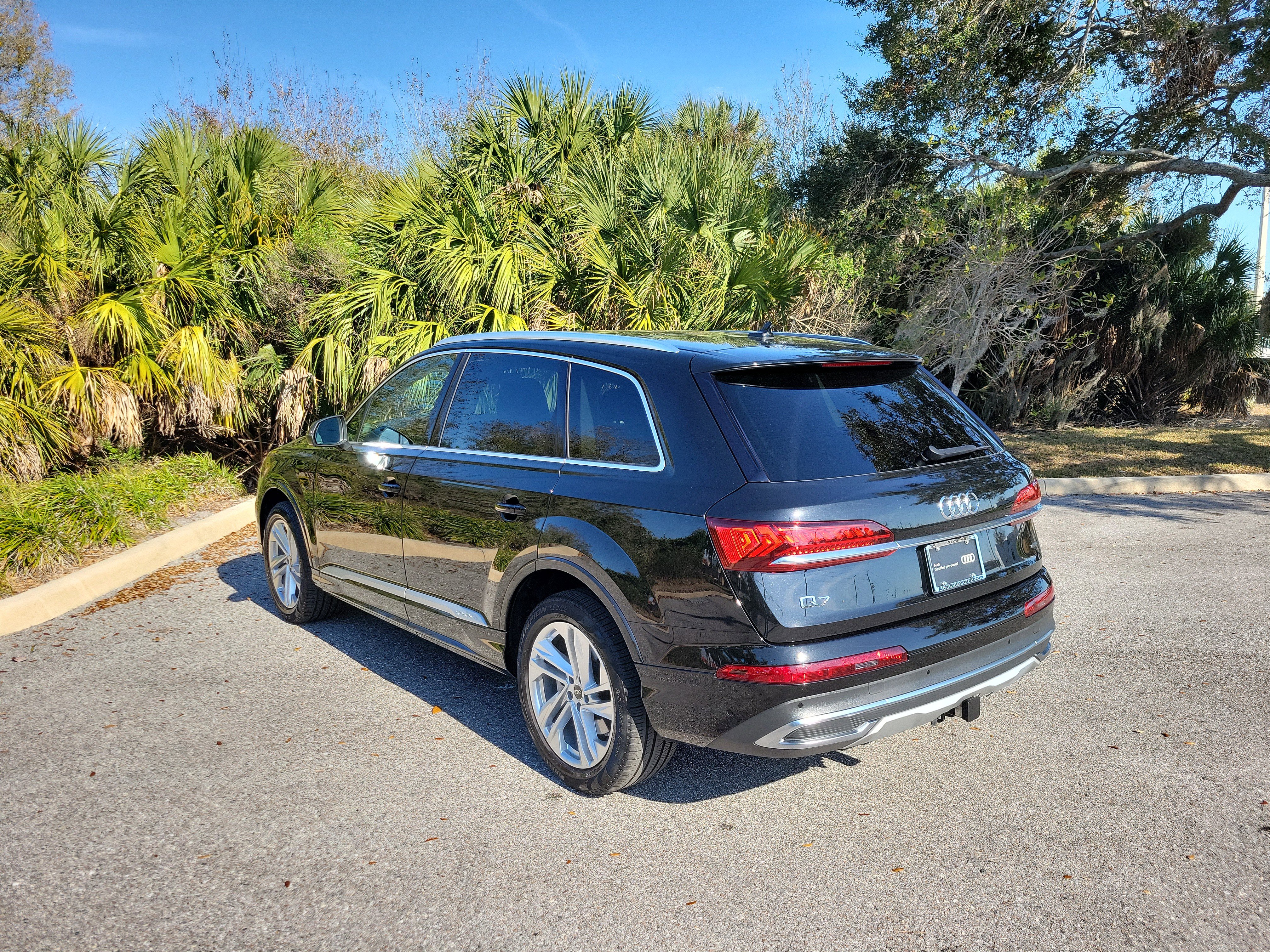 Certified 2023 Audi Q7 Premium Plus w/ Premium Plus Package image 6