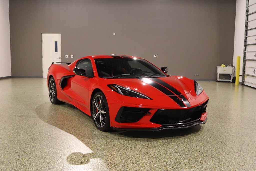 Used 2022 Chevrolet Corvette Stingray Preferred Cpe w/ Z51 Performance Package RWD image 1