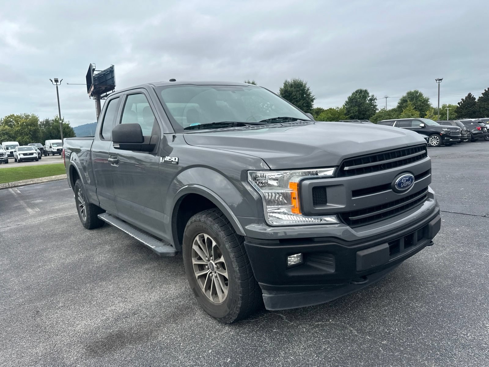 Used 2018 Ford F150 XLT w/ Equipment Group 301A Mid AWD/4WD image 3