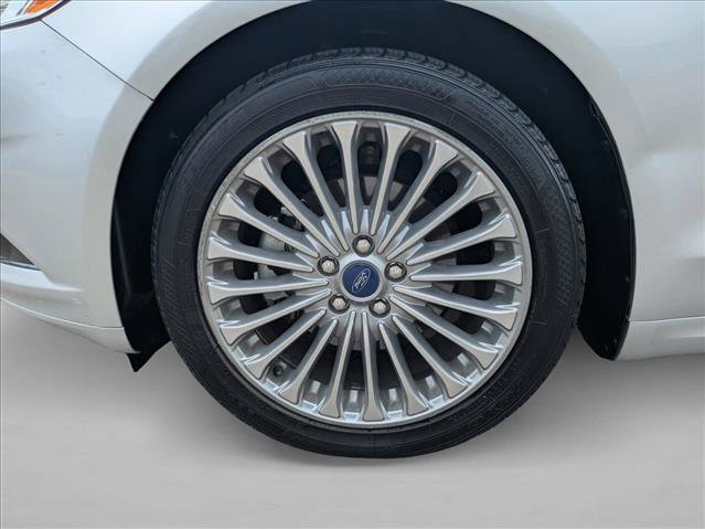 Used 2014 Ford Fusion Titanium FWD image 25