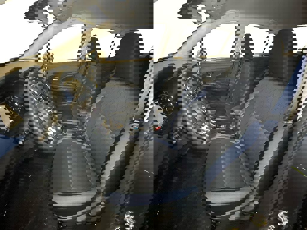 New 2025 Nissan Versa SV w/ Trunk Package image 9