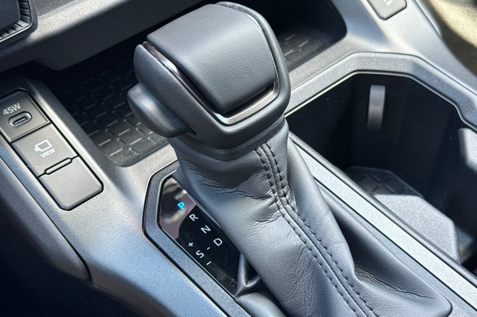 New 2026 Toyota RAV4 XSE AWD/4WD image 25
