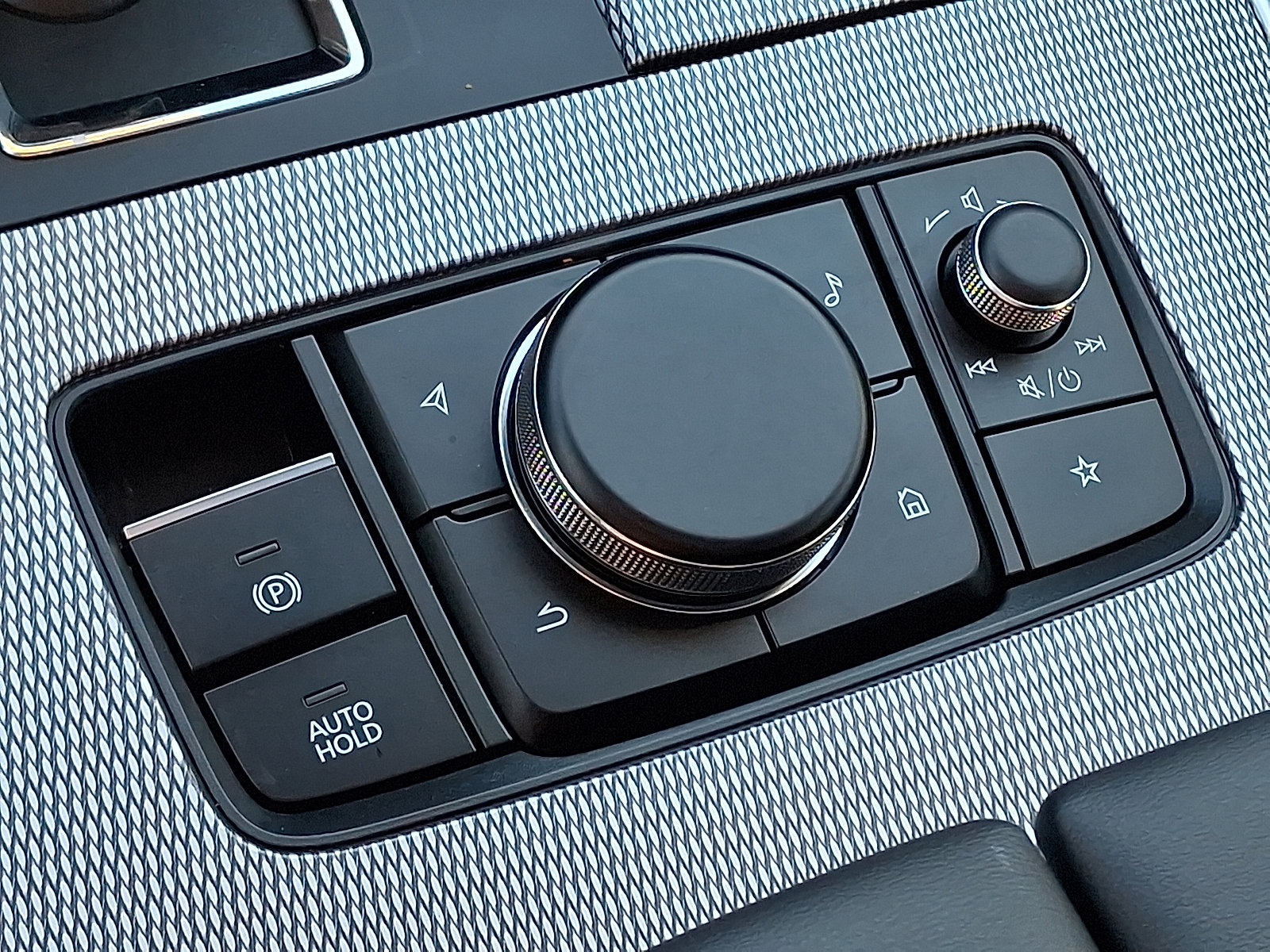 Certified 2025 MAZDA CX-70 3.3 Turbo w/ Premium Package image 28