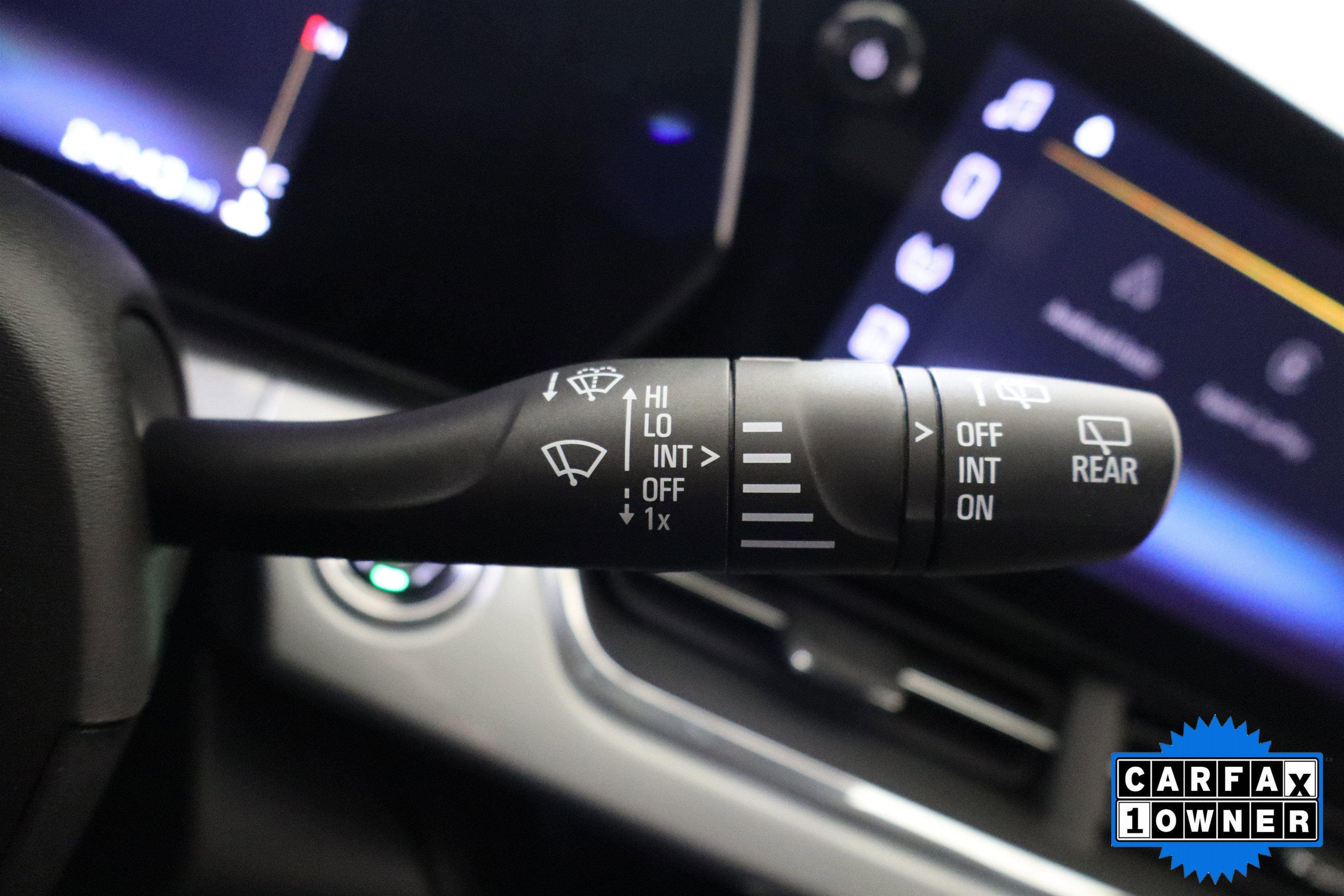 Used 2025 Chevrolet Trax LT image 31