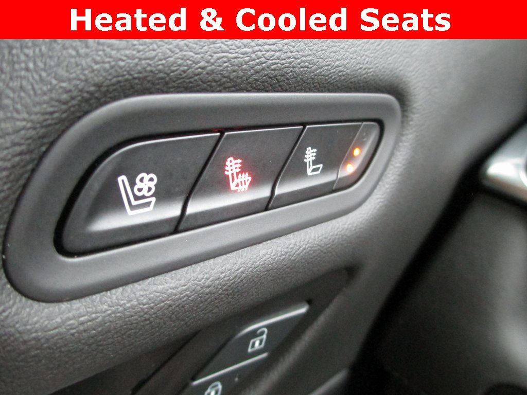 Used 2023 Cadillac Escalade Sport image 17