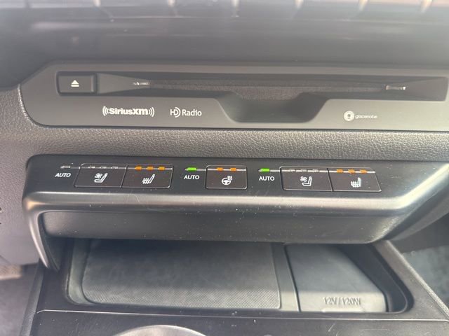 Used 2020 Lexus UX 200 w/ Premium Package image 25