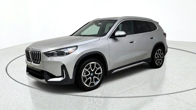 Used 2026 BMW X1 xDrive28i AWD/4WD image 4