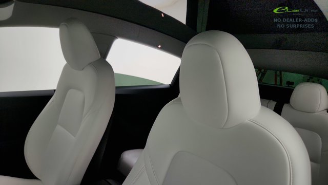 Used 2025 Tesla Model Y Performance AWD/4WD image 46
