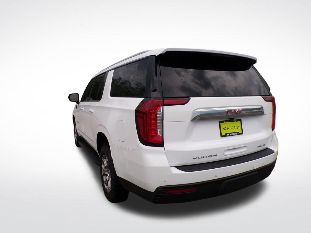Used 2022 GMC Yukon XL SLE AWD/4WD image 3
