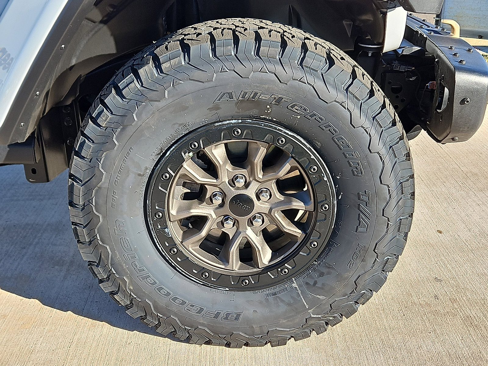 Used 2023 Jeep Wrangler Unlimited Rubicon 392 w/ Trailer Tow Package image 5