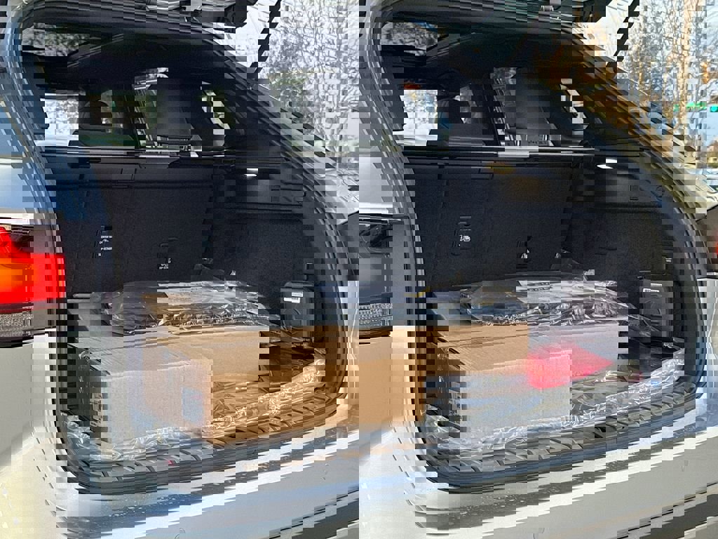 New 2026 Lexus RX 450h AWD image 34