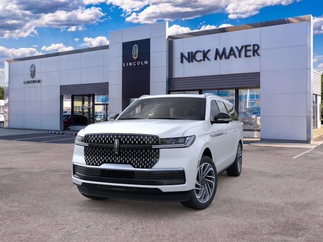 New 2026 Lincoln Navigator L Reserve AWD/4WD image 2