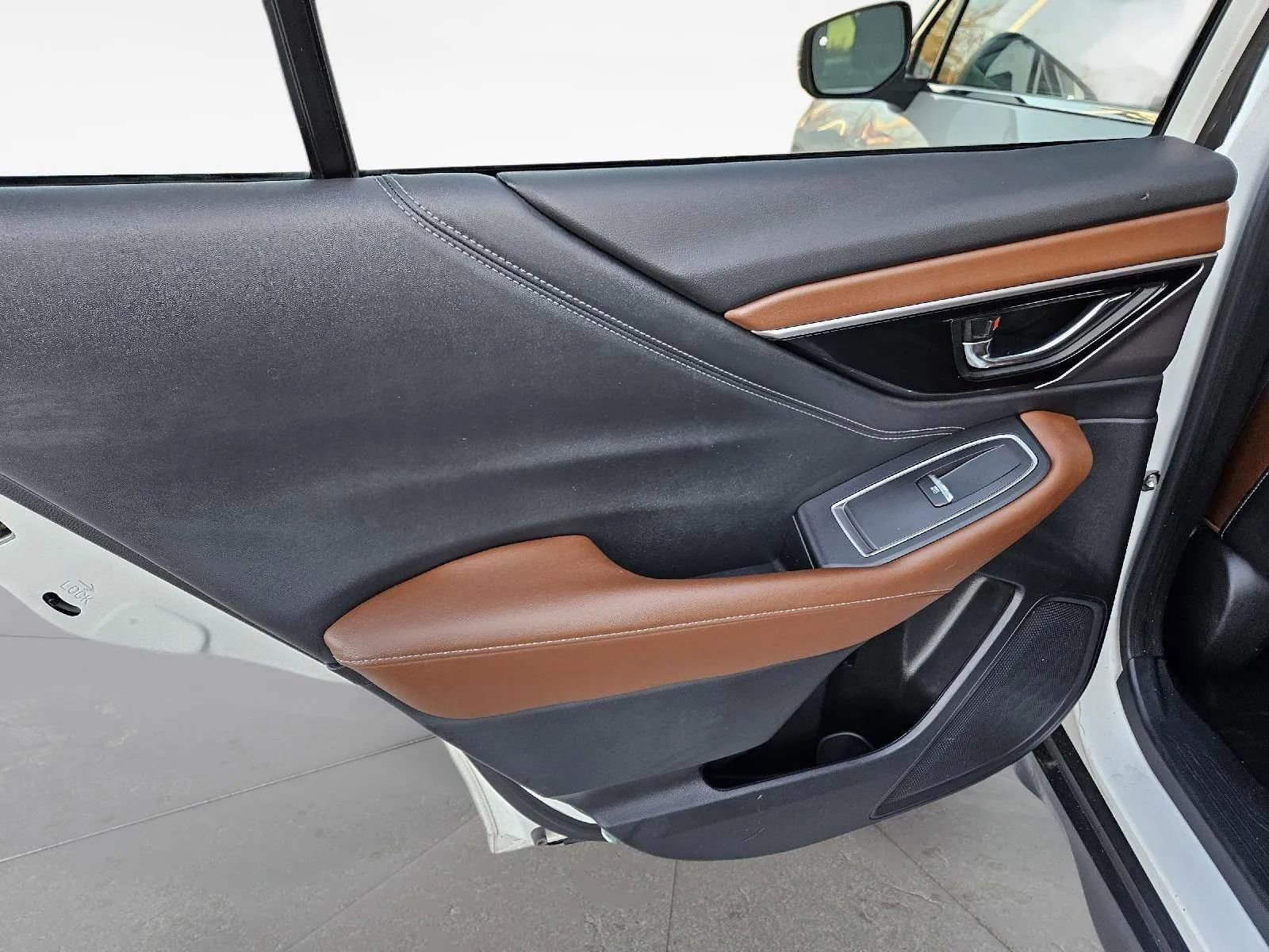 Used 2020 Subaru Outback Touring image 22