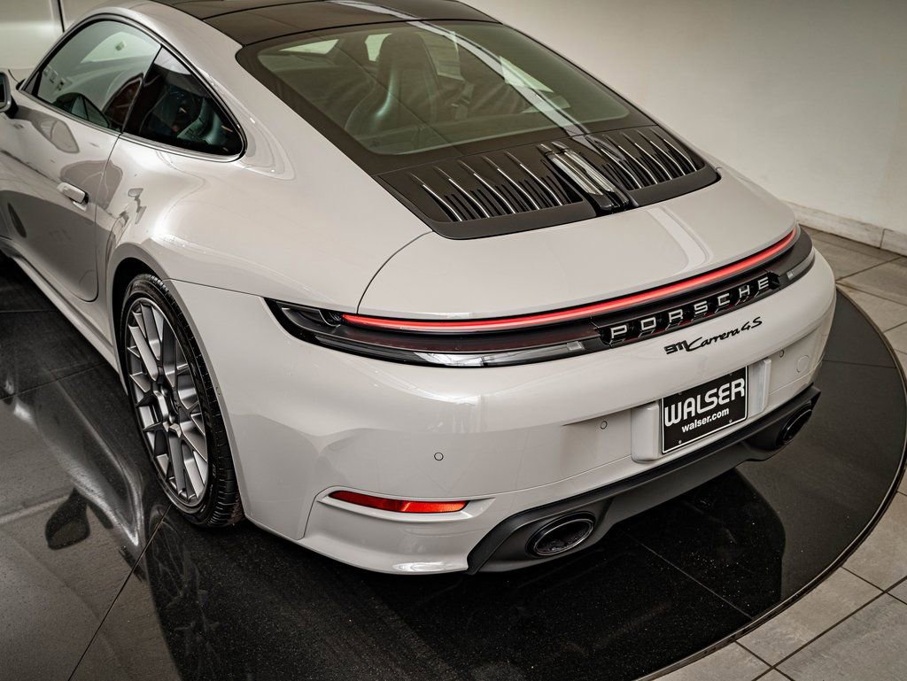 New 2026 Porsche 911 Carrera 4S image 27