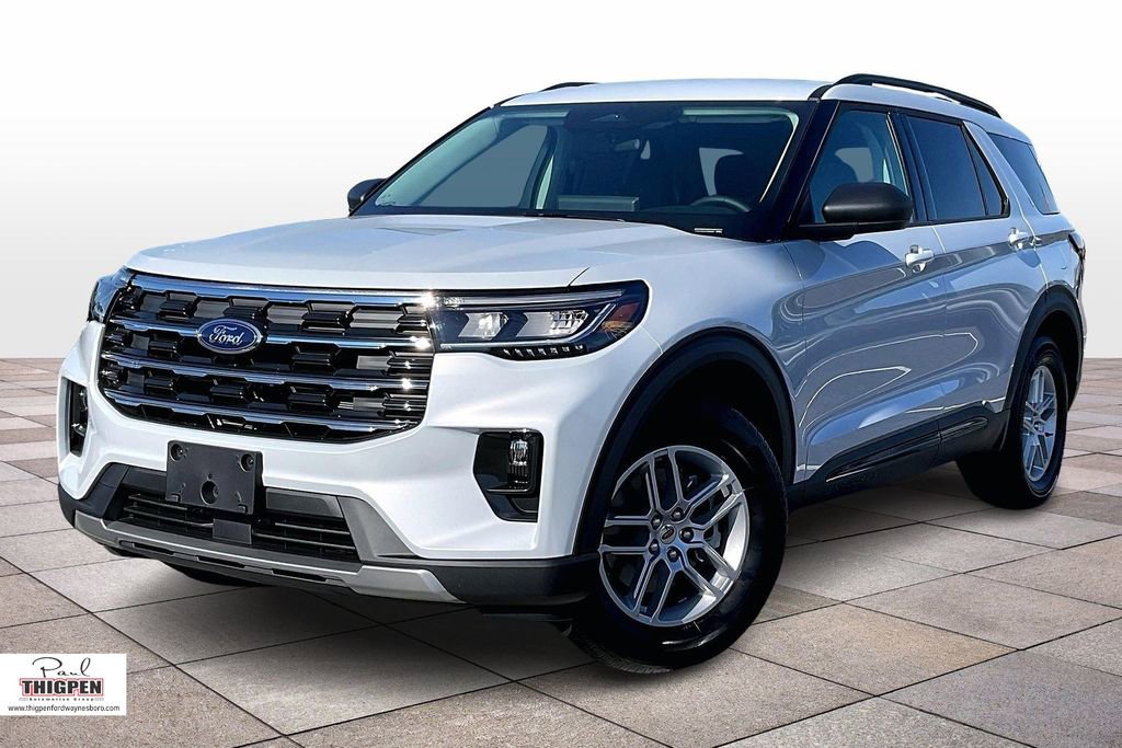 New 2026 Ford Explorer Active w/ Active Comfort Package image 2