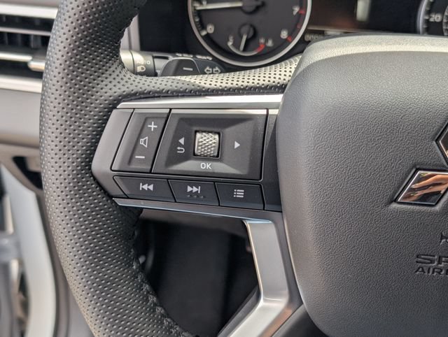 New 2026 Mitsubishi Outlander LE FWD image 16