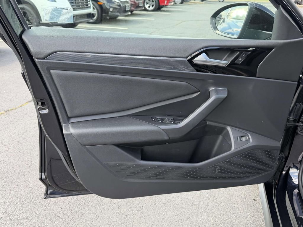 Used 2019 Volkswagen Jetta GLI image 16