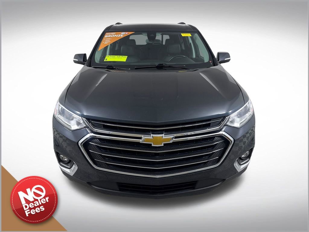 Used 2020 Chevrolet Traverse LT w/ Driver Confidence II Package FWD image 9