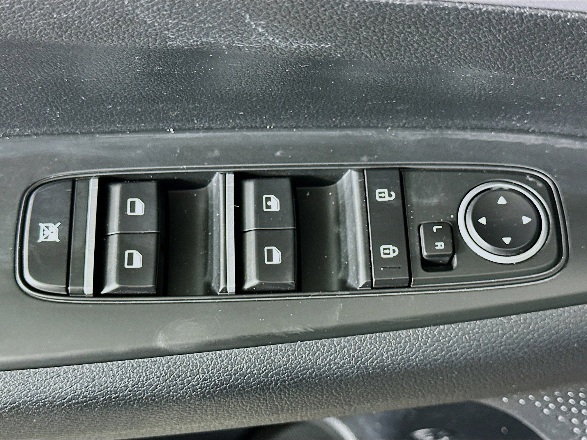 Used 2024 Kia Forte LXS image 15