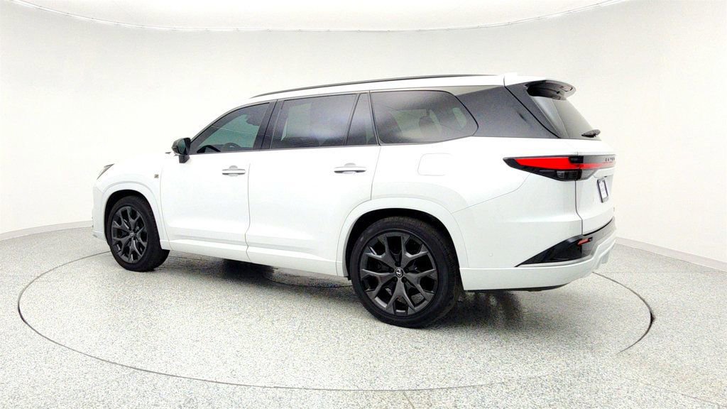 Used 2024 Lexus TX 500h AWD w/ Technology Package image 7