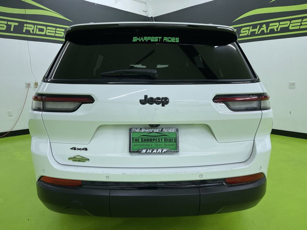 Used 2023 Jeep Grand Cherokee L Laredo image 8