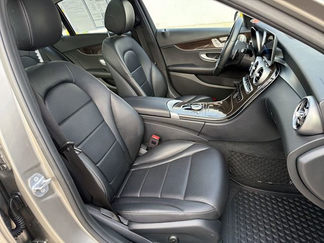 Used 2020 Mercedes-Benz C 300 4MATIC Sedan image 26