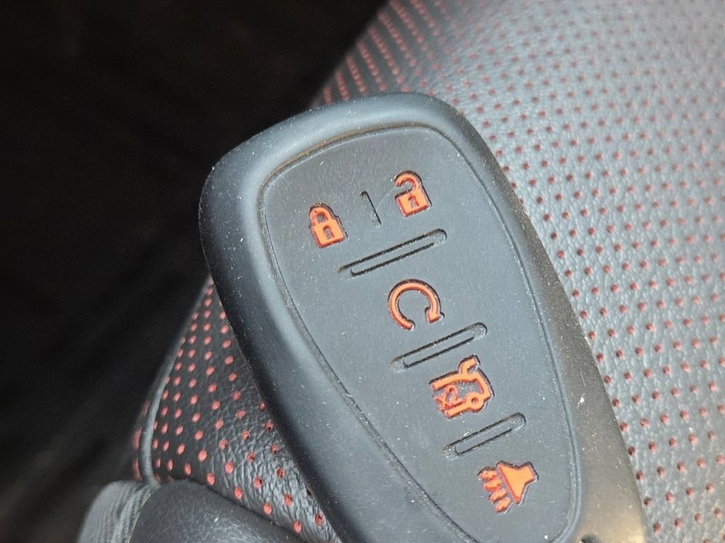 Used 2019 Chevrolet Blazer RS AWD/4WD image 39