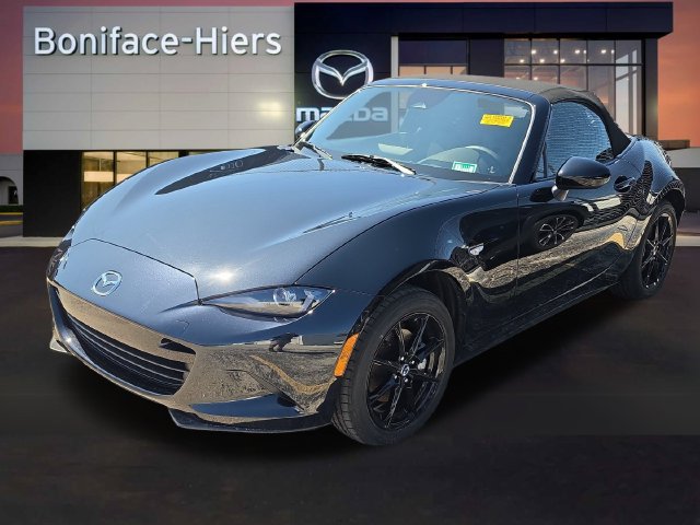 Used 2025 MAZDA MX-5 Miata Sport RWD image 3