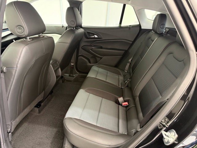 New 2026 Chevrolet Trax LT w/ Driver Confidence Package FWD image 15