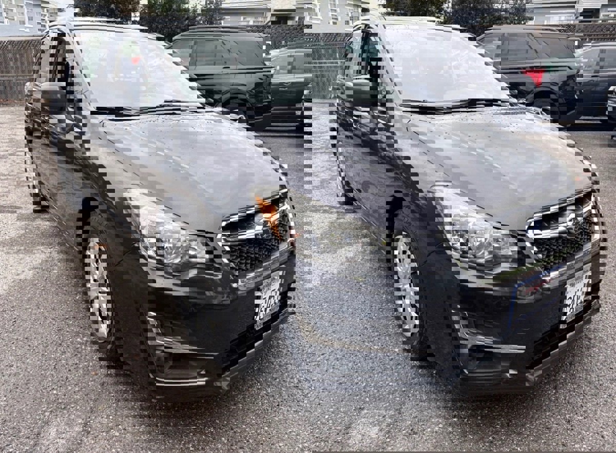 Used 2015 Subaru Impreza 2.0i image 4