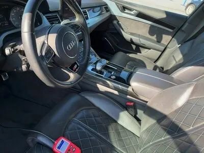 Used 2016 Audi S8 Plus AWD/4WD image 3