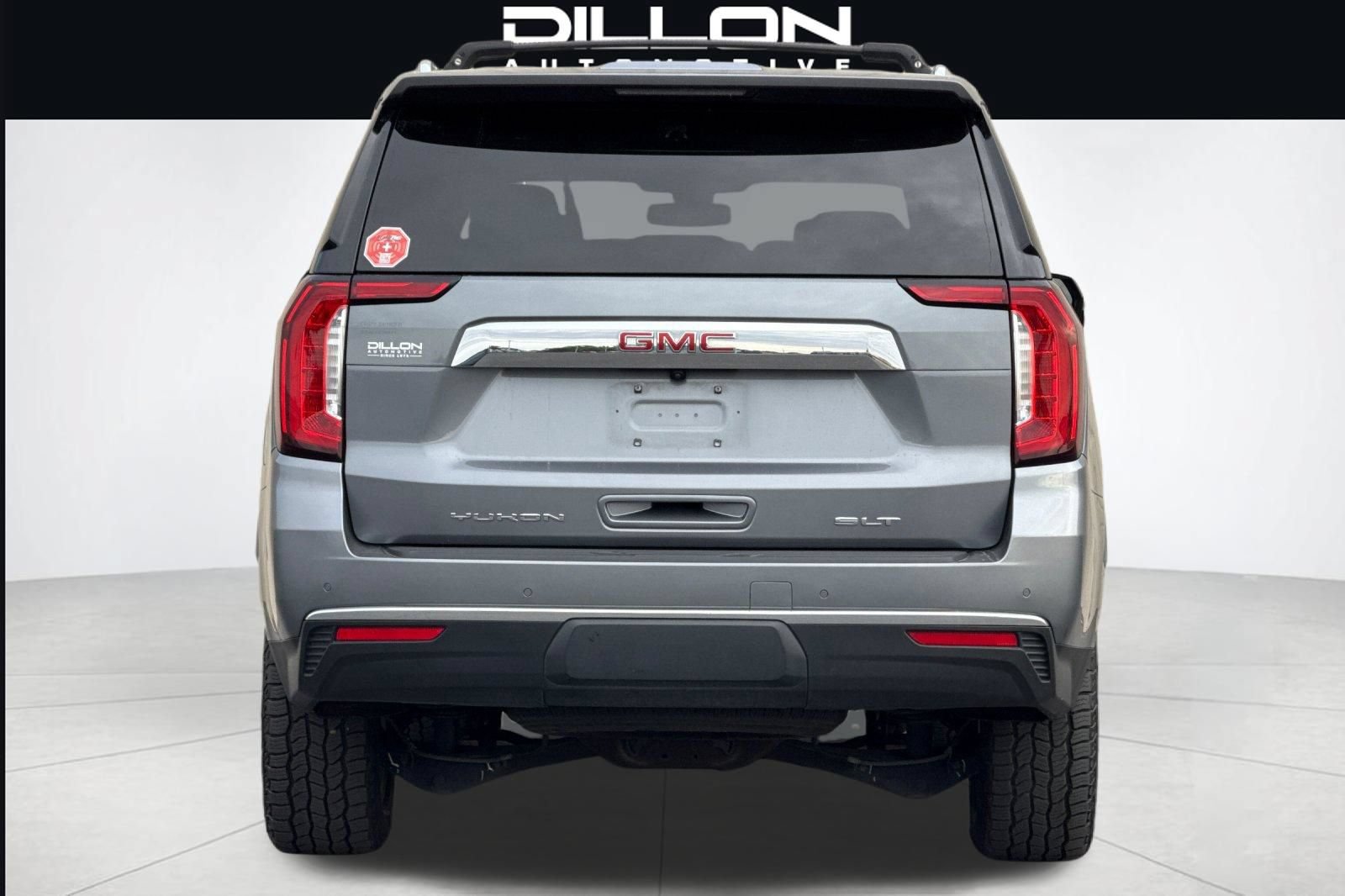 Used 2022 GMC Yukon XL SLT w/ SLT Premium Package AWD/4WD image 5
