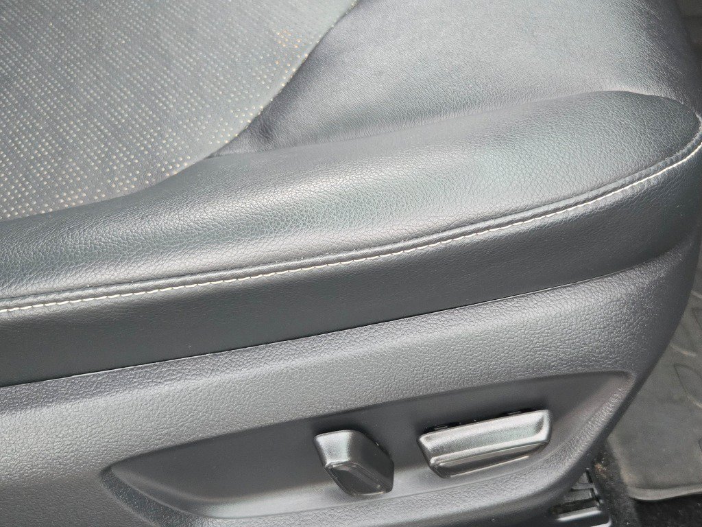 Used 2022 Toyota Camry XSE w/ Navigation Package FWD image 9