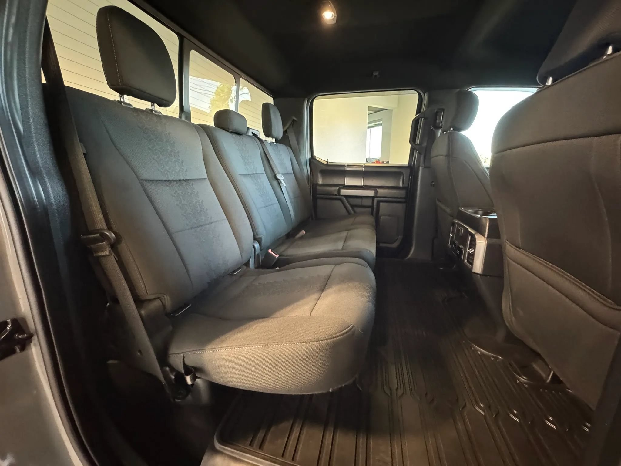 Used 2020 Ford F150 XLT w/ Equipment Group 302A Luxury AWD/4WD image 34