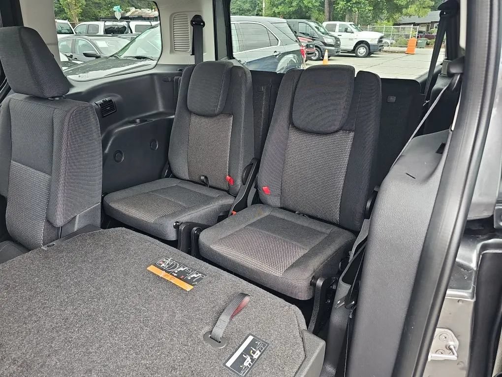 Used 2016 Ford Transit Connect XL FWD image 18